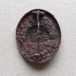Wound Badge 1939 Black Kurland relic - Image 2