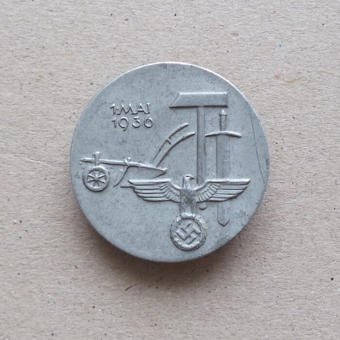 DSC01953 NSDAP Day Badge - 1. Mai 1936 - Image 1