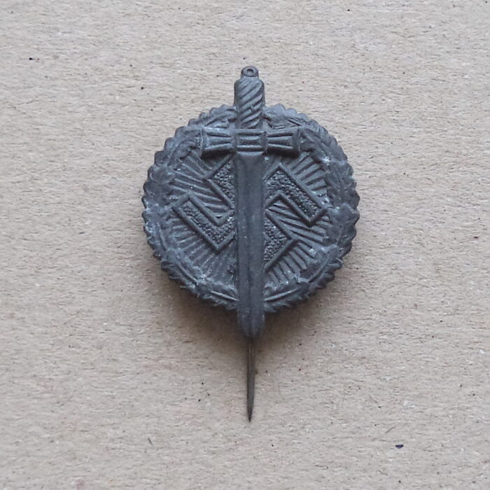 DSC02016 NSKOV Badge - Tag der Wehrmacht - Image 1