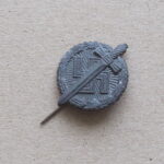 NSKOV Badge - Tag der Wehrmacht - Image 3