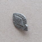 Hitler Jugend Pin - Sport Competitions 1935 - Image 4