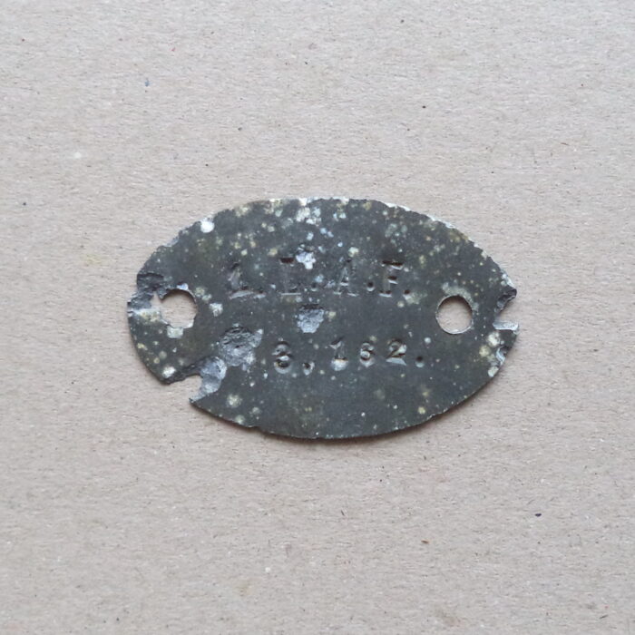 DSC02250 German WW1 Identity Disc - 1.L.A.F. 3. 162. - Image 1