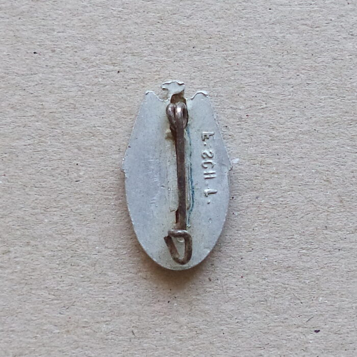 P 039 (2) Hitler Jugend Pin - Sport Competitions 1938 - Image 2