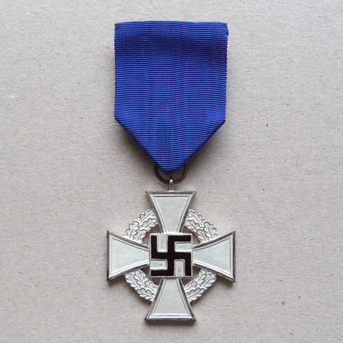 A 014 (1) Silver Faithful Service Cross Second Grade - mint - Image 1
