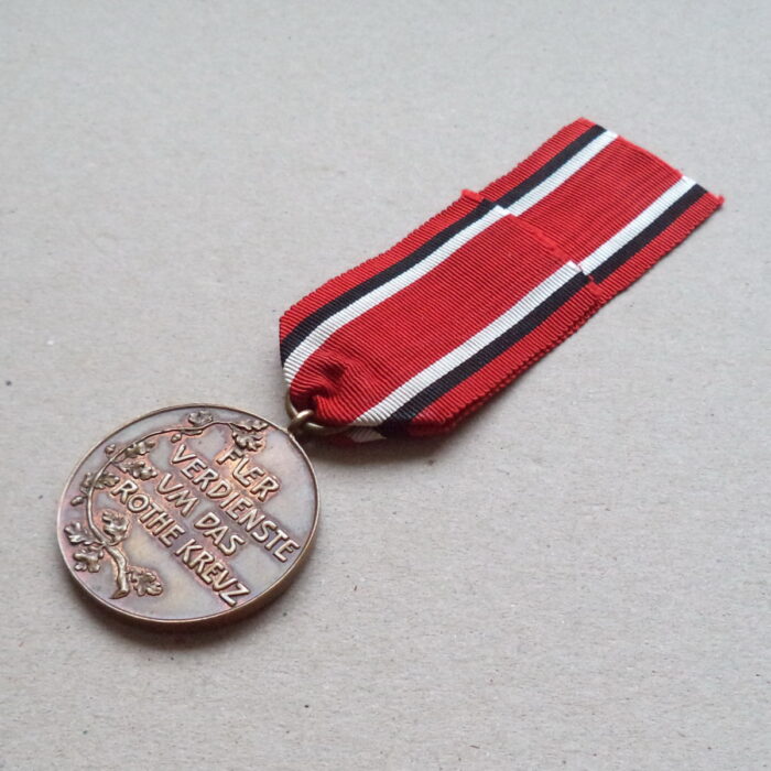 DSC02682 Prussia Red Cross Medal 3. Class 1898 - Image 4