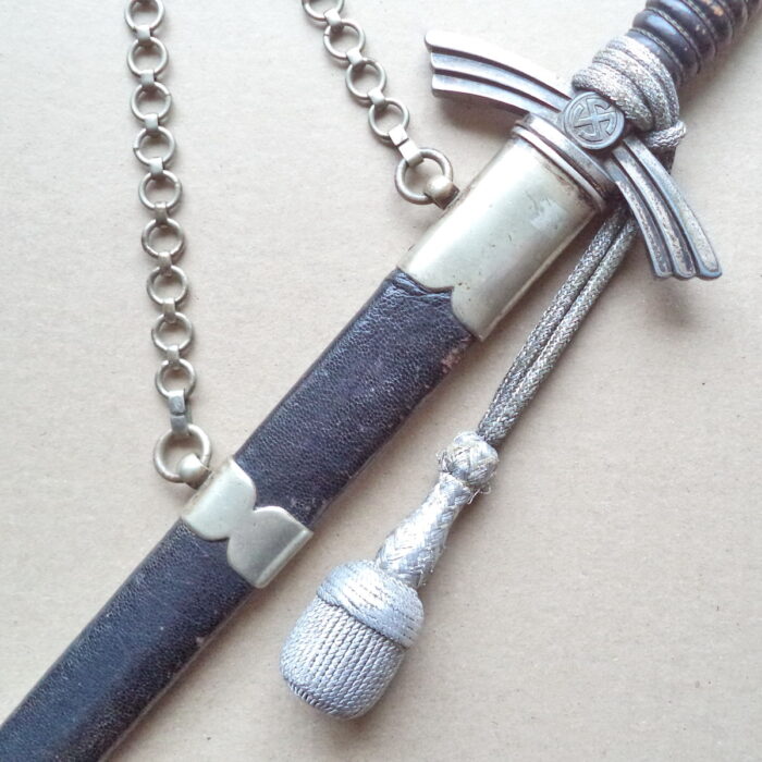 DSC03370 Luftwaffe Aviator Dagger with Portepee - Paul Weyersberg - Image 12