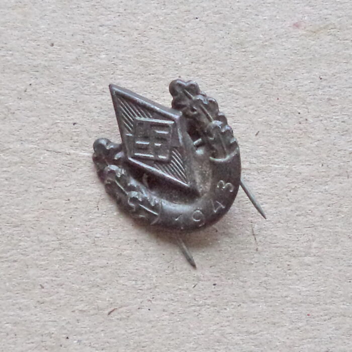 P 047 (3) Hitler Jugend Pin - Sport Competitions 1943 - Image 3
