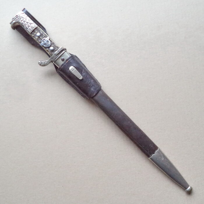 W 003 (1) Police Dress Bayonet with Frog - matching numbers - Image 1