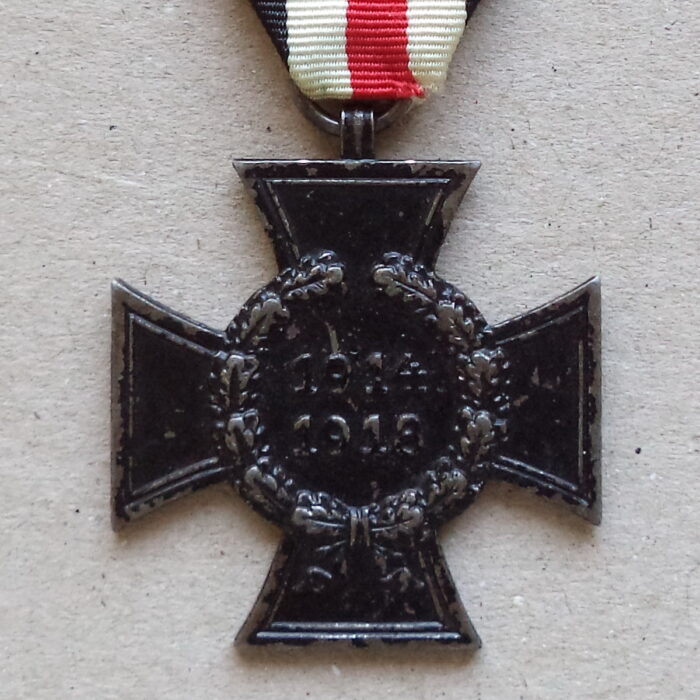 A 031 (3) World War Honor Cross for Widows - 12 R.V. - Image 3