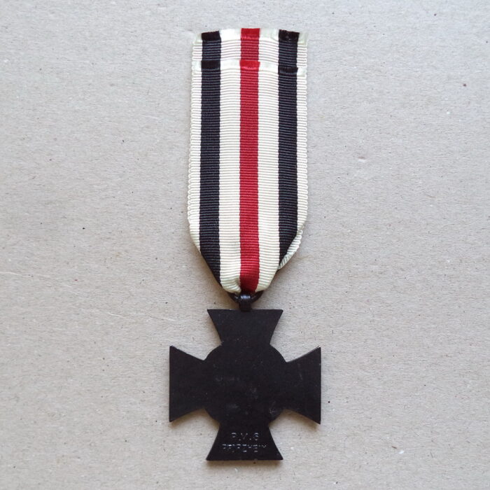 A 032 (2) World War Honor Cross for Widows - R.V. 6 - Image 2