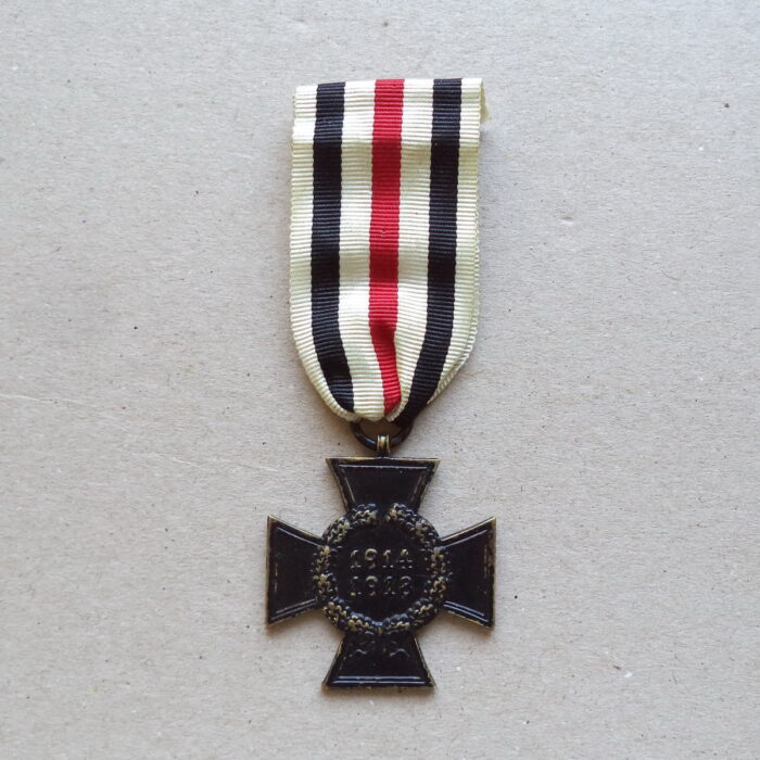 A 035 (1) World War Honor Cross for Widows - L/14 - Image 1