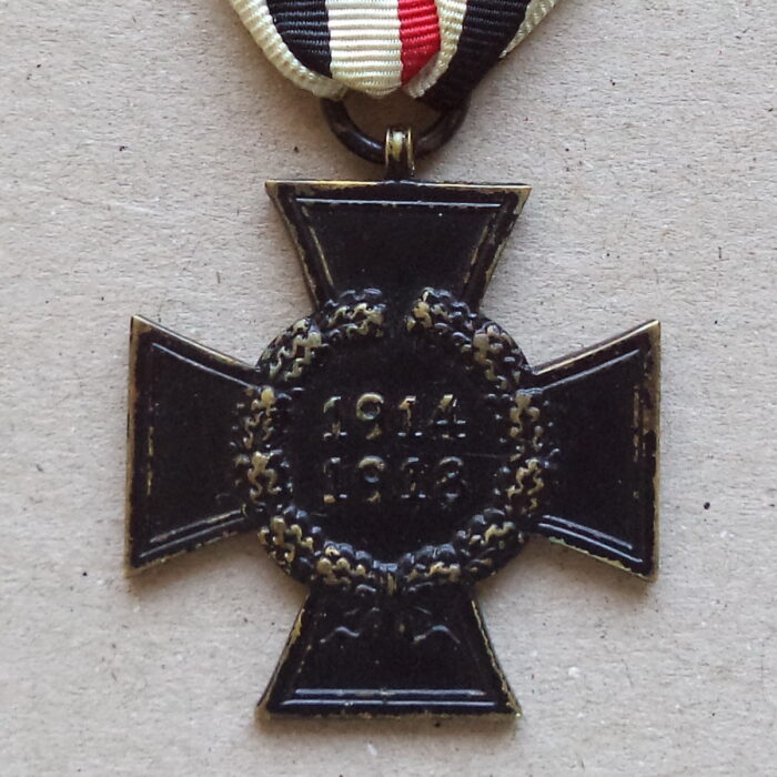 A 035 (3) World War Honor Cross for Widows - L/14 - Image 3
