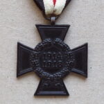 World War Honor Cross for Widows - H. & C. L. - Image 3