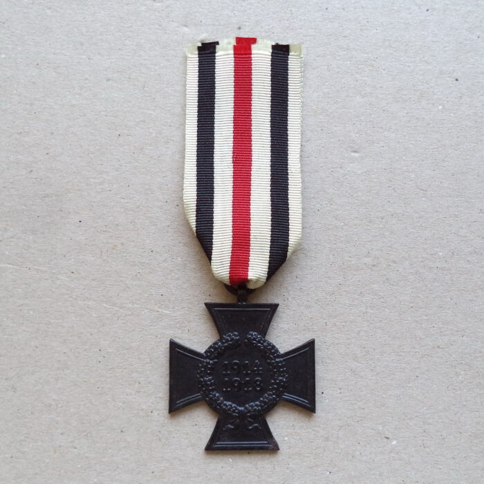 A 037 (1) World War Honor Cross for Widows - G. & L. L. - Image 1