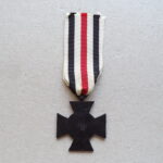 World War Honor Cross for Widows - G. & L. L. - Image 2