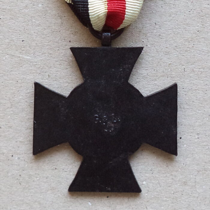 A 037 (4) World War Honor Cross for Widows - G. & L. L. - Image 4