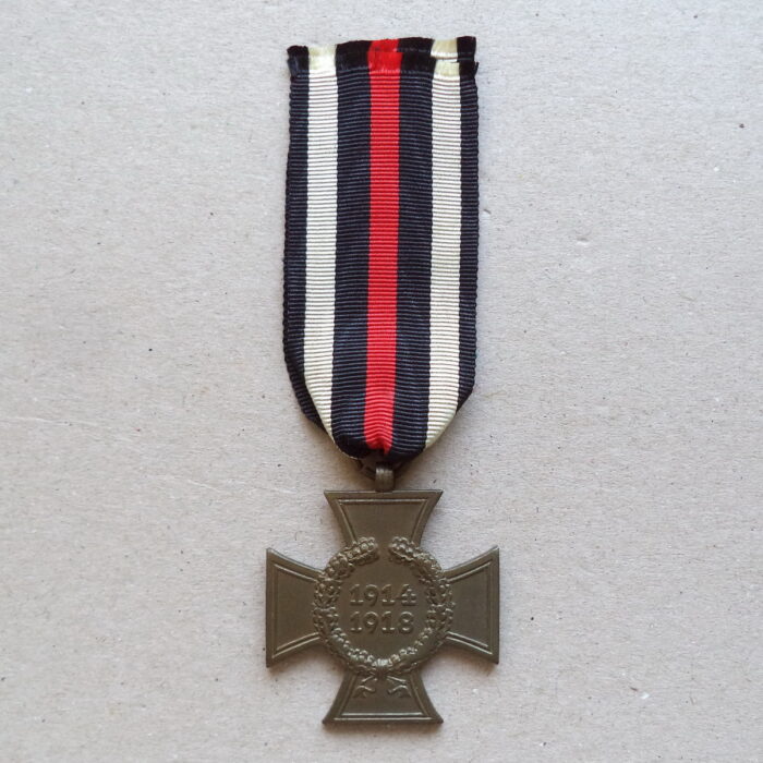 A 040 (1) World War Honor Cross for Non Combattants - W.R. - Image 1