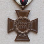 World War Honor Cross for Non Combattants - G W L - Image 3