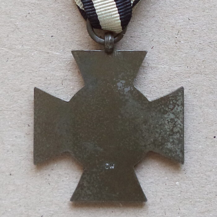 A 046 (4) World War Honor Cross for Non Combattants - C W - Image 4