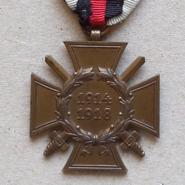 A 052 (3) World War Honor Cross for Combattants - 32 R.V. - Image 3