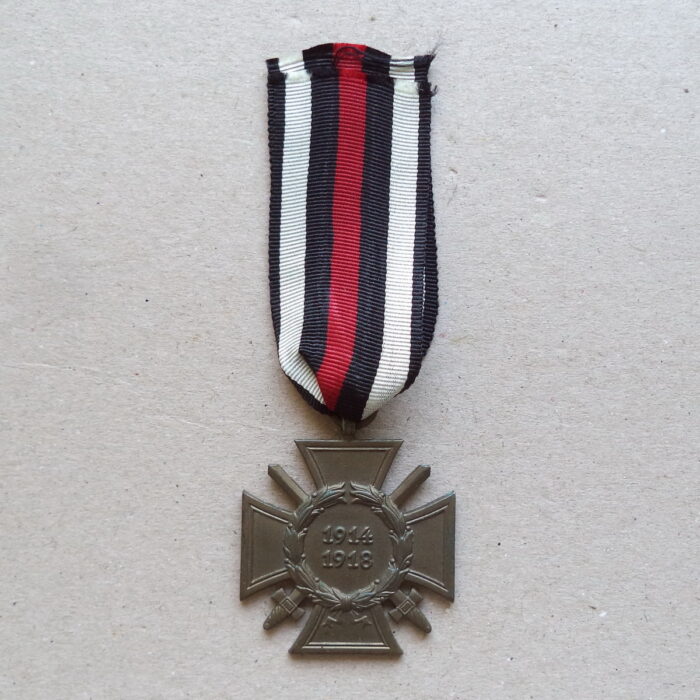 A 057 (1) World War Honor Cross for Combattants - T. & T. L. - Image 1