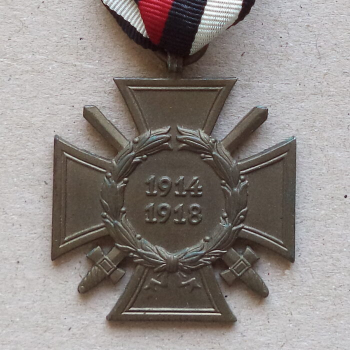 A 057 (3) World War Honor Cross for Combattants - T. & T. L. - Image 3