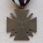 World War Honor Cross for Combattants - T. & T. L. - Image 4