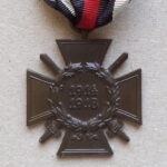 World War Honor Cross for Combattants - O & B - Image 3