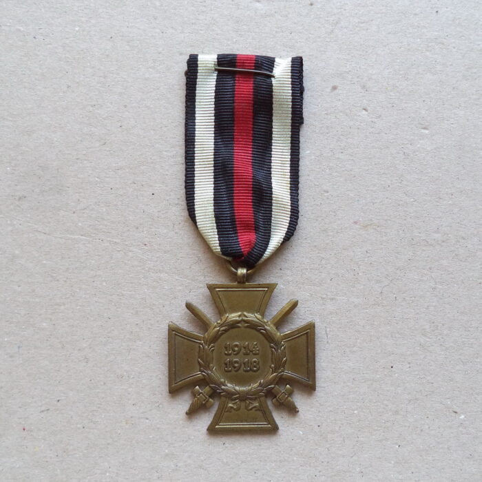 A 062 (1) World War Honor Cross for Combattants - L. NBG. - Image 1