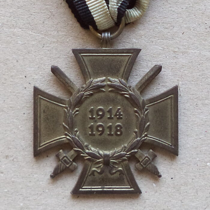 A 063 (3) World War Honor Cross for Combattants - L. NBG. - Image 3