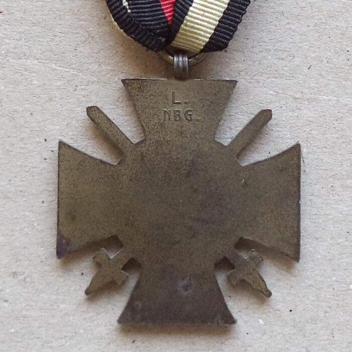A 063 (4) World War Honor Cross for Combattants - L. NBG. - Image 4