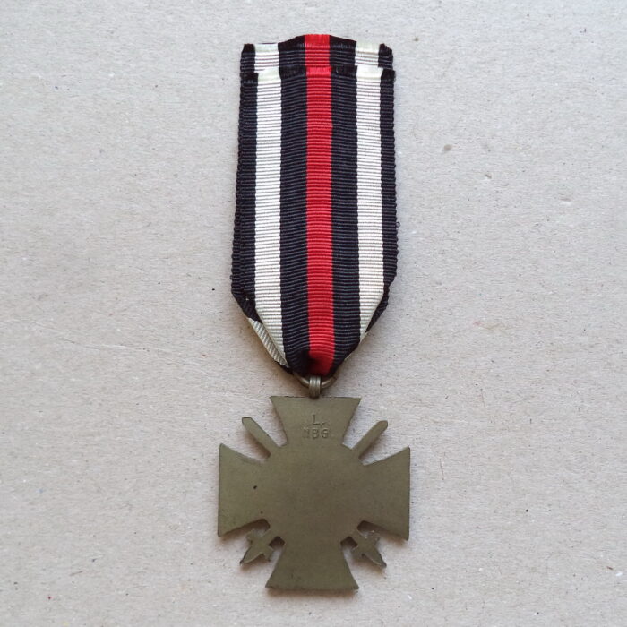 A 064 (2) World War Honor Cross for Combattants - L. NBG. - Image 2