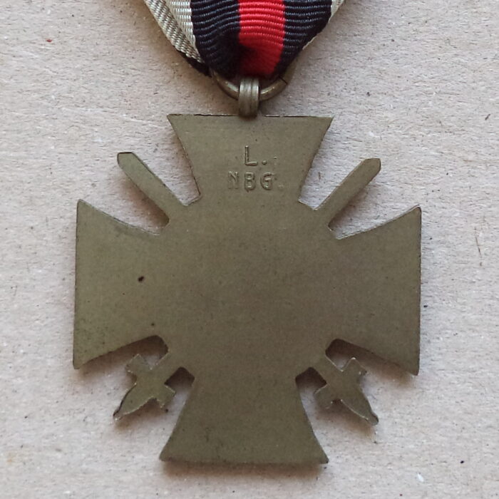 A 064 (4) World War Honor Cross for Combattants - L. NBG. - Image 4
