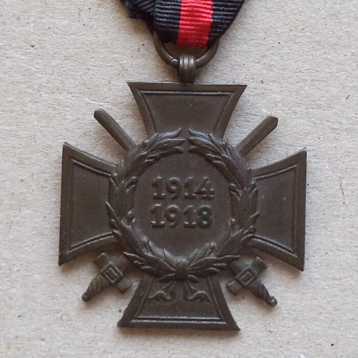 A 066 (3) World War Honor Cross for Combattants - G 10 - Image 3