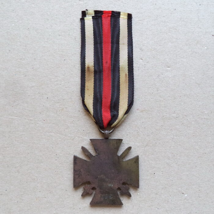 A 068 (2) World War Honor Cross for Combattants - G & S - Image 2