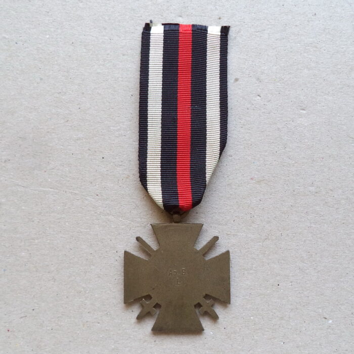 A 071 (2) World War Honor Cross for Combattants - AD. B. L. - Image 2
