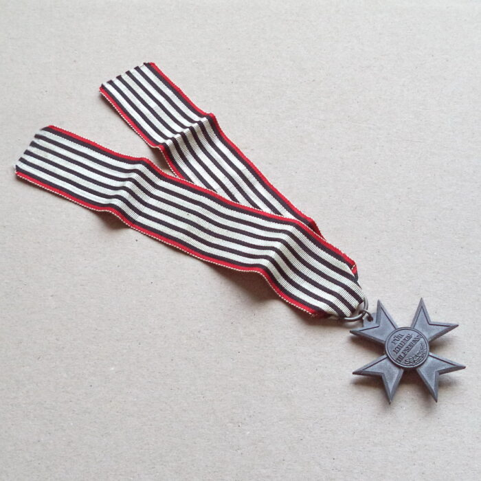 A 081 (4) Prussia Merit Cross for War Aid 1916 - Image 5