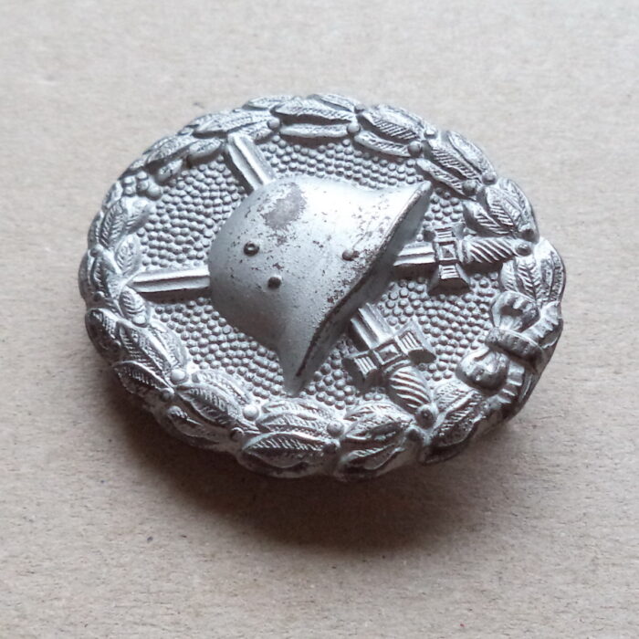 A 084 (3) Wound Badge 1914 Silver - Image 3
