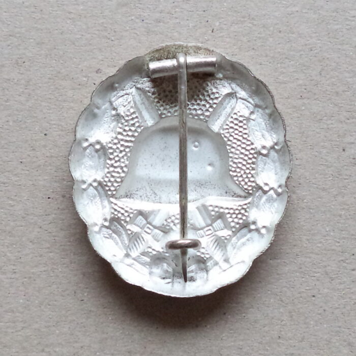 A 085 (2) Wound Badge 1914 Silver - Image 2