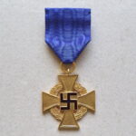 Gold Faithful Service Cross First Grade - mint