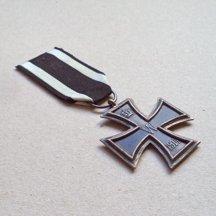 EK 104 (3) Iron Cross 2. Class 1914 - marked K - Image 3