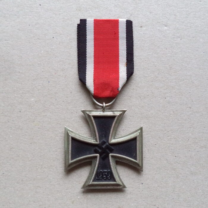 EK 202 (1) Iron Cross 2. Class 1939 - Image 1