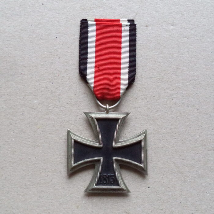 EK 202 (2) Iron Cross 2. Class 1939 - Image 2