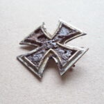 Iron Cross 1. Class 1939 Kurland relic - 100 - Image 3