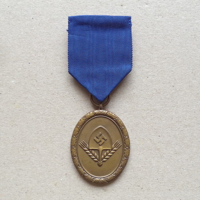 A 088 (1) RAD Long Service Award 4. Grade for Men - Image 1