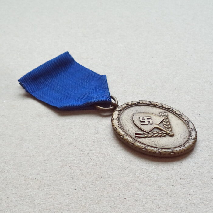 A 088 (3) RAD Long Service Award 4. Grade for Men - Image 3
