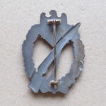 Infantry Assault Badge in Silver - Image 2