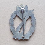 Infantry Assault Badge in Silver - Julius Bauer & Co. - Image 2