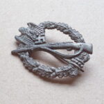 Infantry Assault Badge in Silver - Julius Bauer & Co. - Image 3