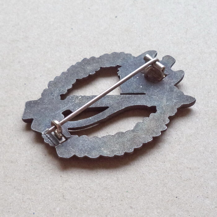 A 094 (4) Infantry Assault Badge in Silver - Gottlieb & Wagner - Image 4